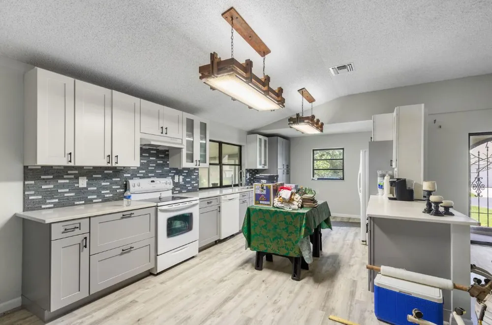 3150 DAME ROAD Fort Pierce, FL 34981