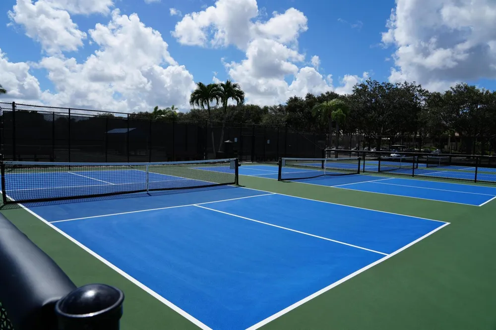 11 SOUTHPORT LANE #E Boynton Beach, FL 33436