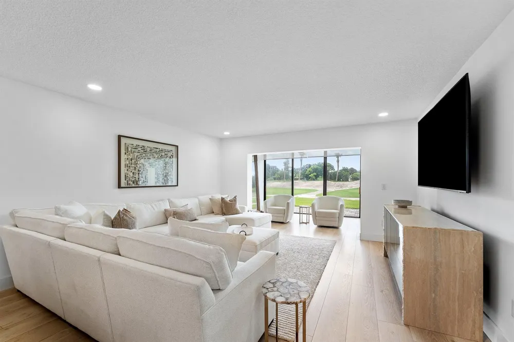 11 SOUTHPORT LANE #E Boynton Beach, FL 33436