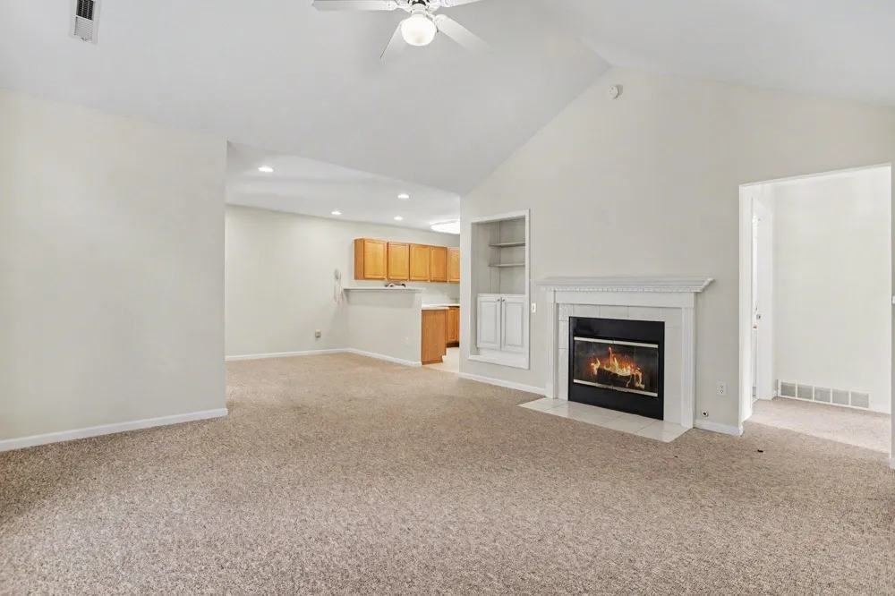 198 Ashton Lake Drive Battle Creek, MI 49015
