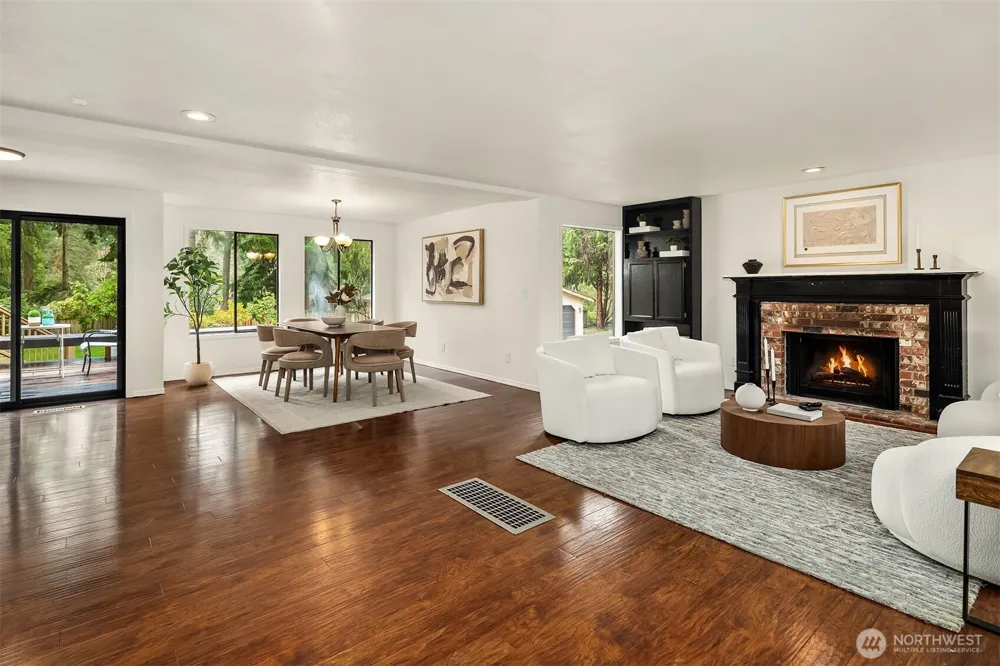 22223 NE 82nd Place Redmond, WA 98053