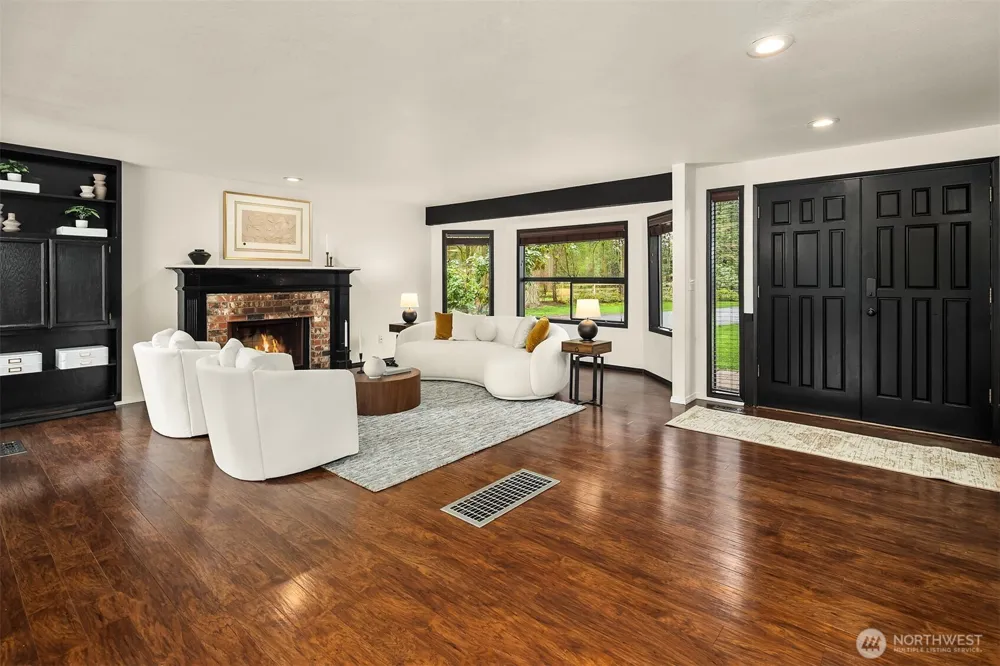 22223 NE 82nd Place Redmond, WA 98053