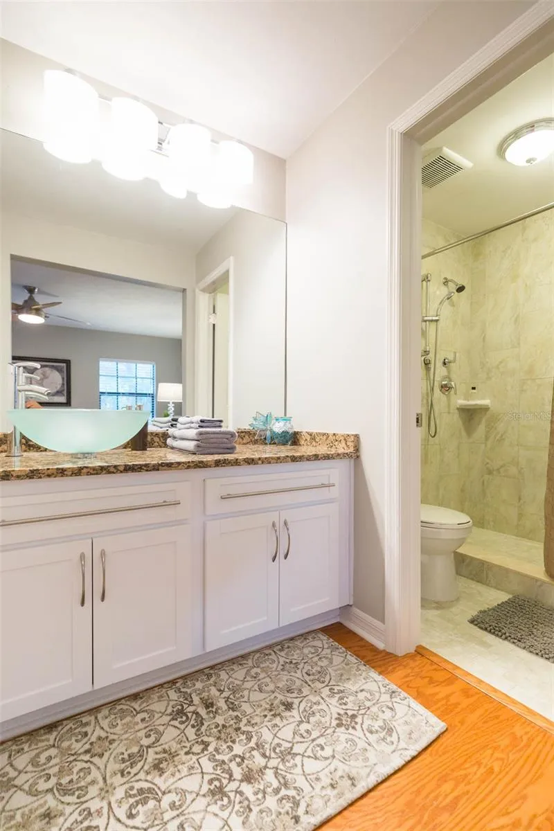 702 W BAY STREET #A Tampa, FL 33606