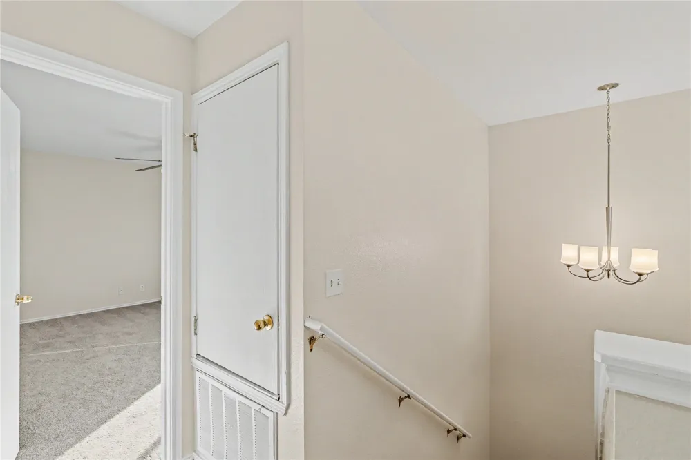172 Discovery Kyle, TX 78640