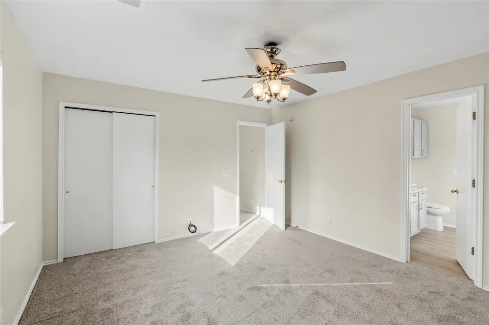 172 Discovery Kyle, TX 78640