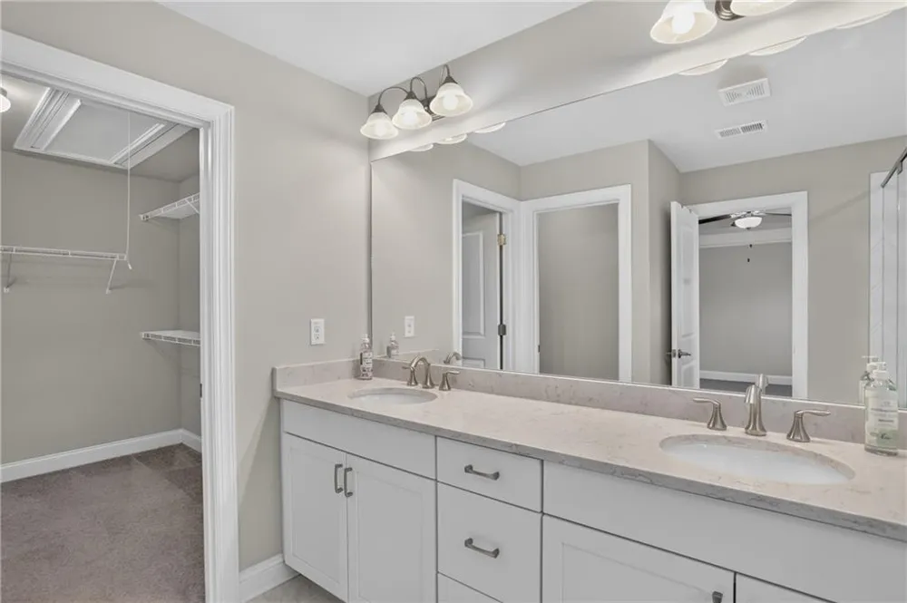 4256 Townsend Lane Atlanta, GA 30346