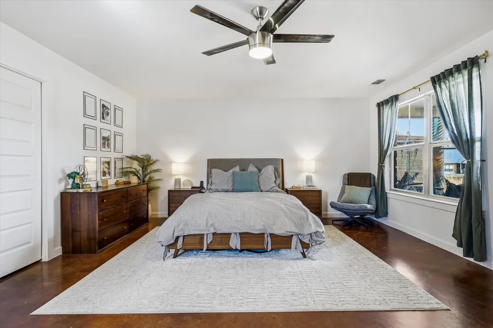 8252 Money Lane Fort Worth, TX 76126