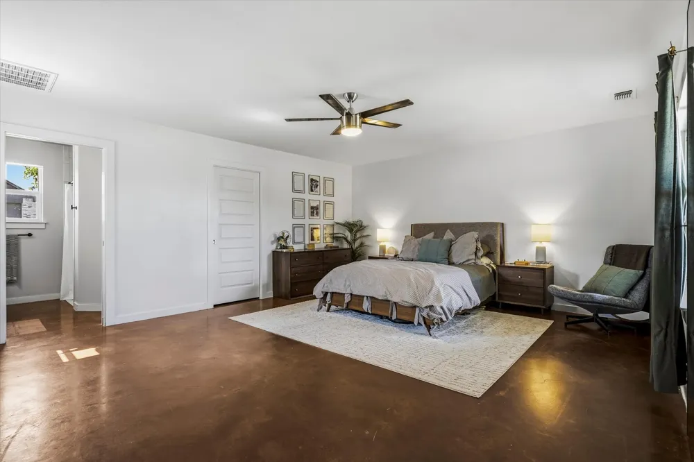 8252 Money Lane Fort Worth, TX 76126