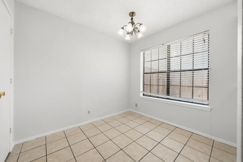 929 W Hickory Street #A10 Denton, TX 76201