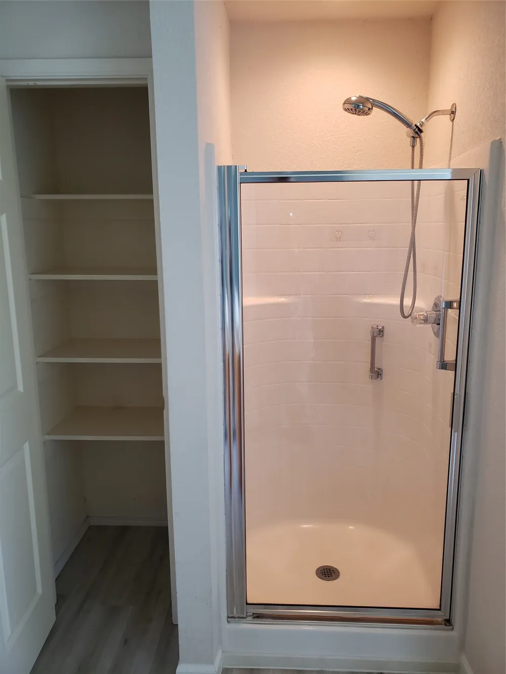505 Thistle Meade Circle Burleson, TX 76028