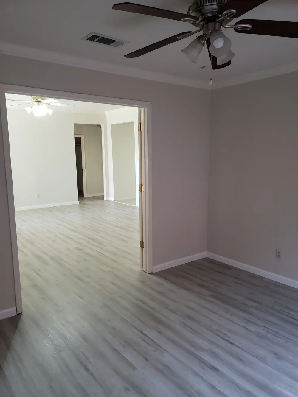 505 Thistle Meade Circle Burleson, TX 76028