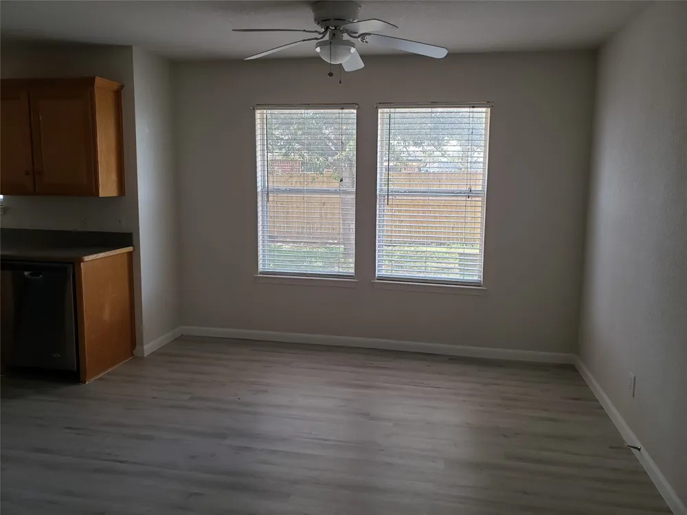 505 Thistle Meade Circle Burleson, TX 76028