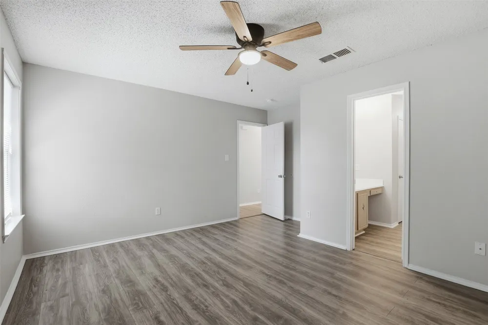 10616 Shadywood Drive Fort Worth, TX 76140