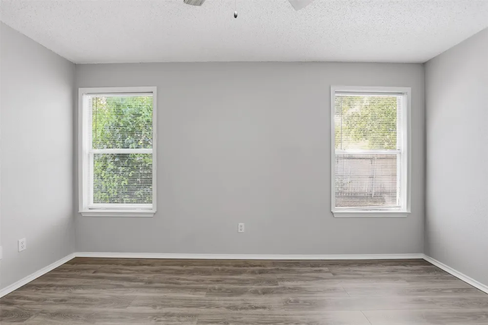 10616 Shadywood Drive Fort Worth, TX 76140