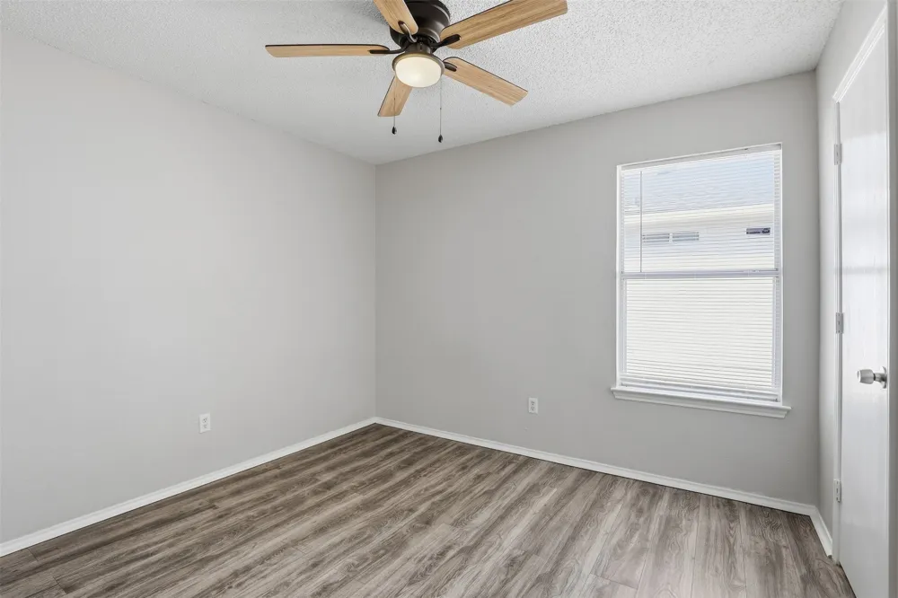 10616 Shadywood Drive Fort Worth, TX 76140