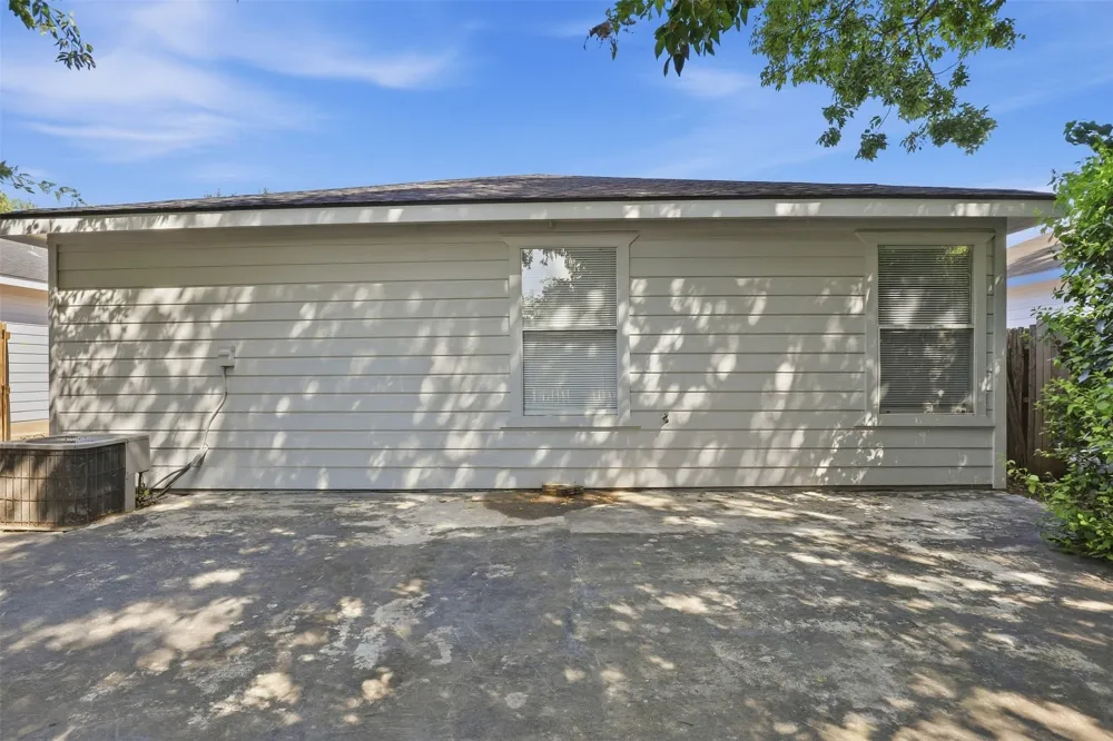10616 Shadywood Drive Fort Worth, TX 76140
