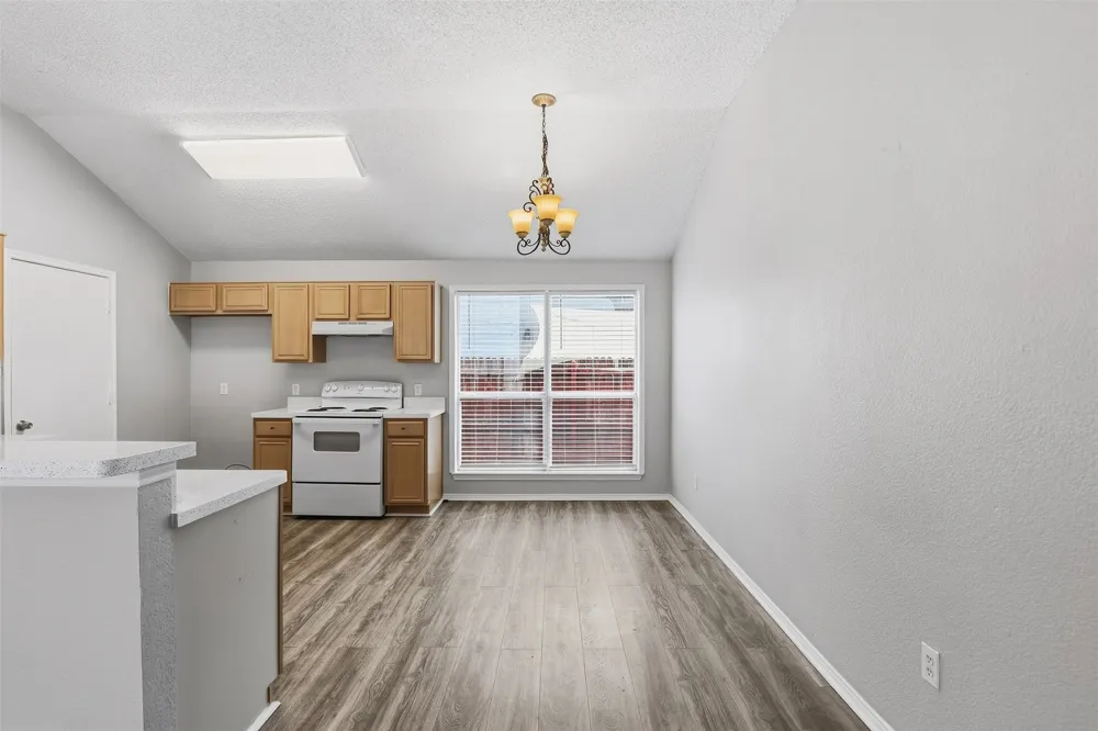 10616 Shadywood Drive Fort Worth, TX 76140