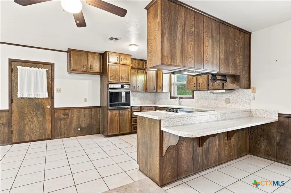 484 Thompson Road Troy, TX 76579