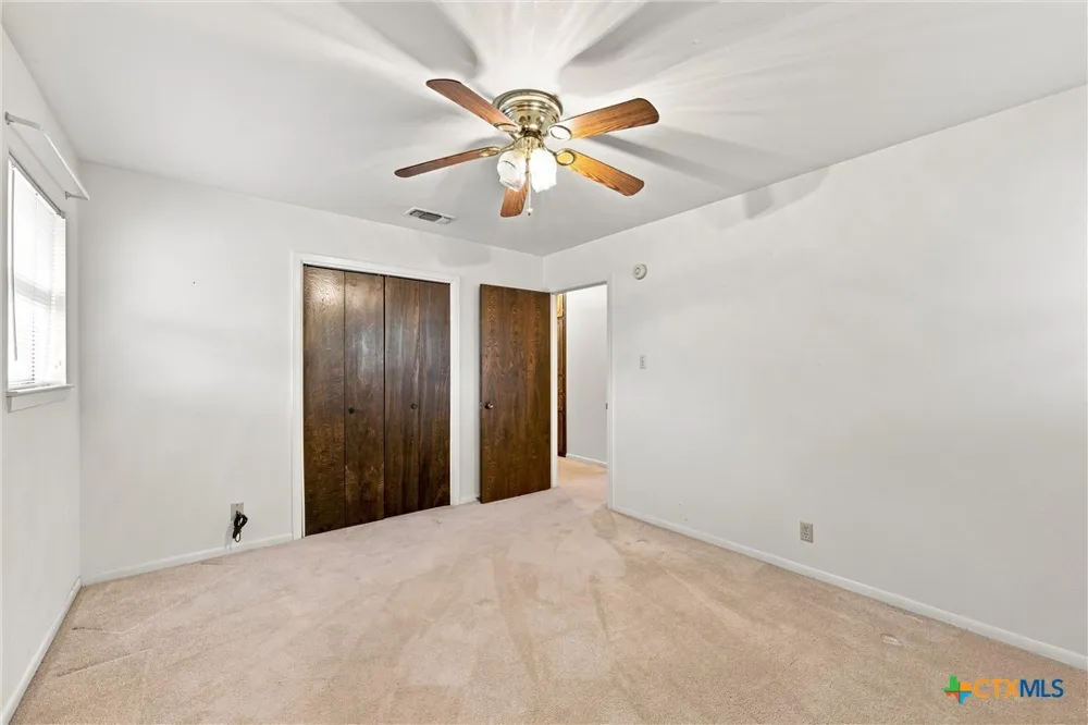 484 Thompson Road Troy, TX 76579