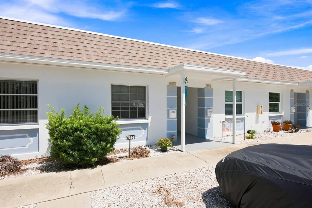 593 WESTWINDS DRIVE #593 Palm Harbor, FL 34683