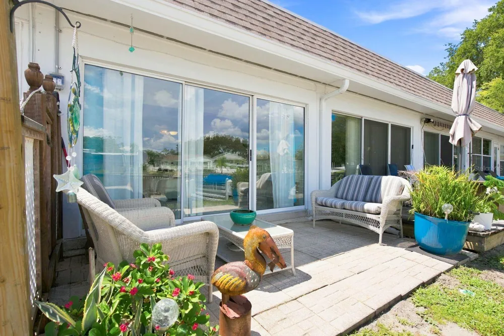 593 WESTWINDS DRIVE #593 Palm Harbor, FL 34683