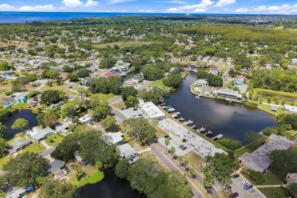 593 WESTWINDS DRIVE #593 Palm Harbor, FL 34683