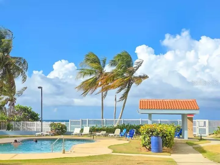 VILLAS D MAR BEACH RESORT BO. MEDIANIA ALTA #d-203 Loiza, PR 00772