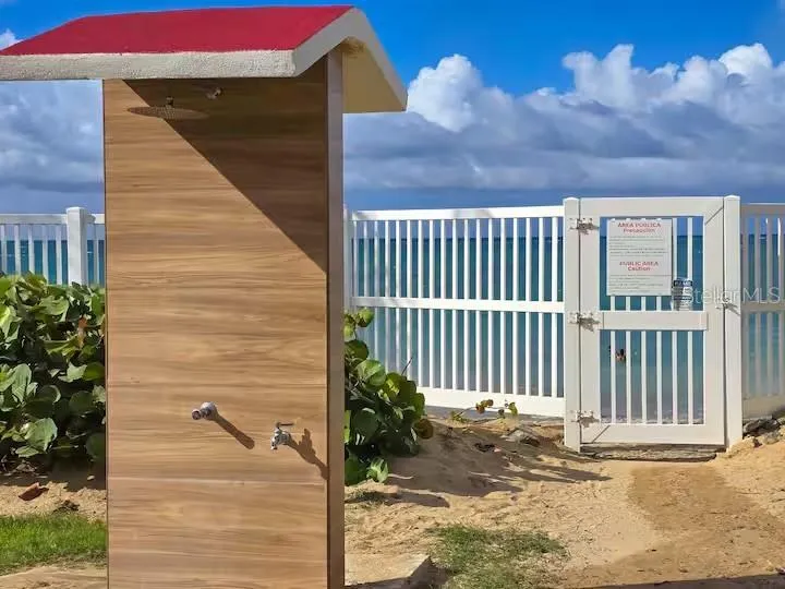 VILLAS D MAR BEACH RESORT BO. MEDIANIA ALTA #d-203 Loiza, PR 00772
