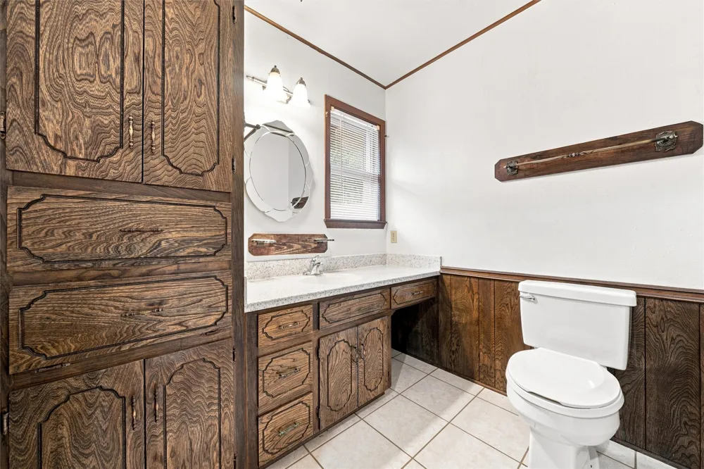 484 Thompson Road Troy, TX 76579