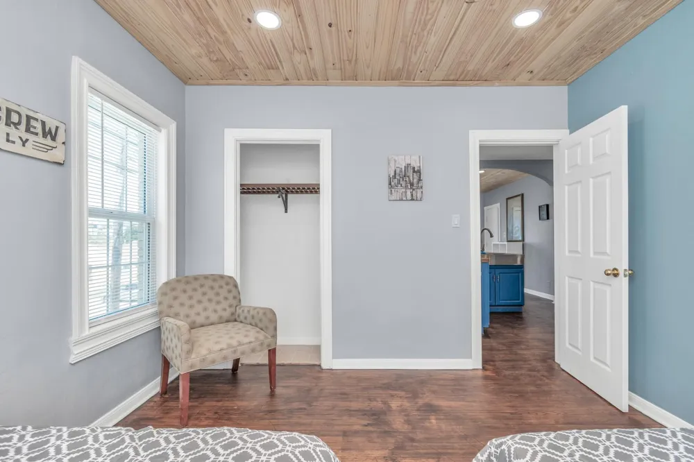 915 8th Street #1 Galveston, TX 77550