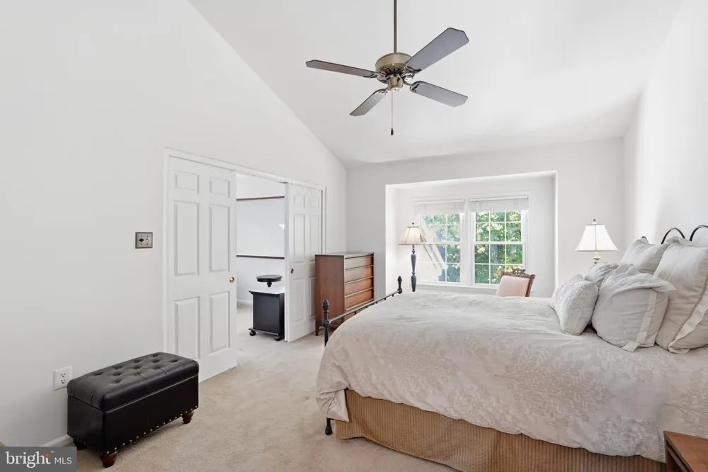 12237 TILDENWOOD DRIVE Rockville, MD 20852