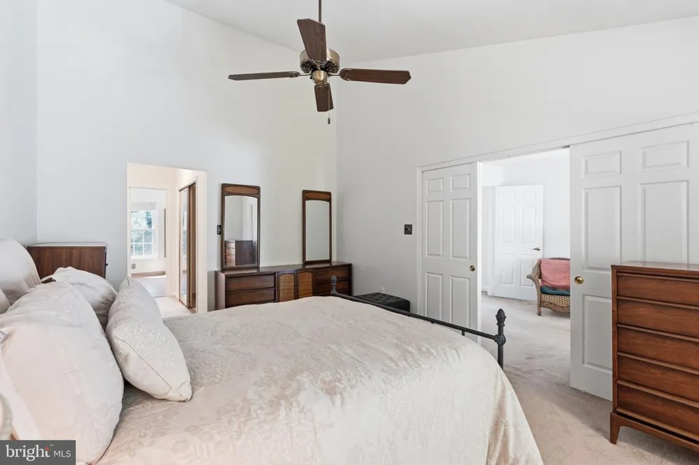 12237 TILDENWOOD DRIVE Rockville, MD 20852