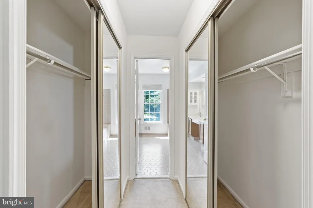 12237 TILDENWOOD DRIVE Rockville, MD 20852