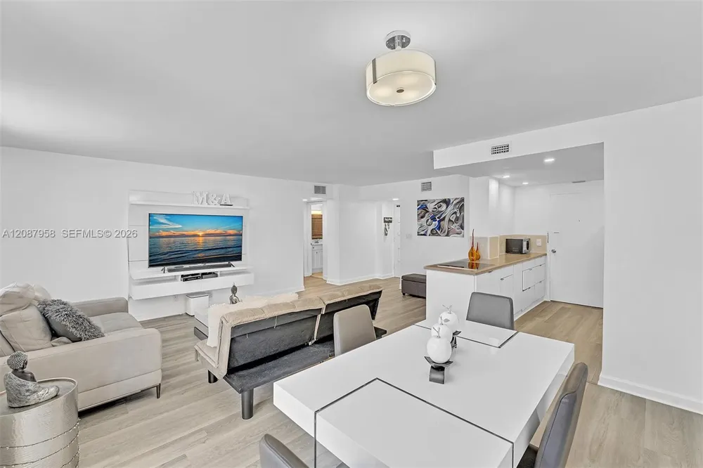 430 Golden Isles Dr #803 Hallandale Beach, FL 33009