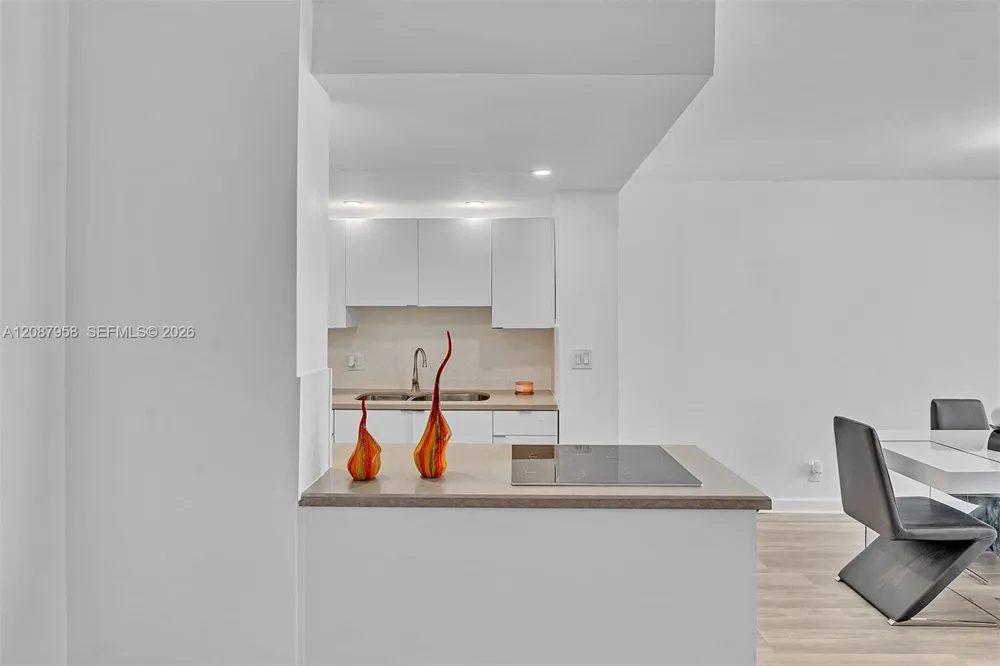 430 Golden Isles Dr #803 Hallandale Beach, FL 33009