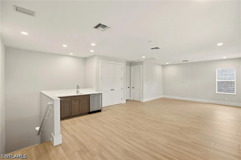 Moonflower Lane Other, FL 34114