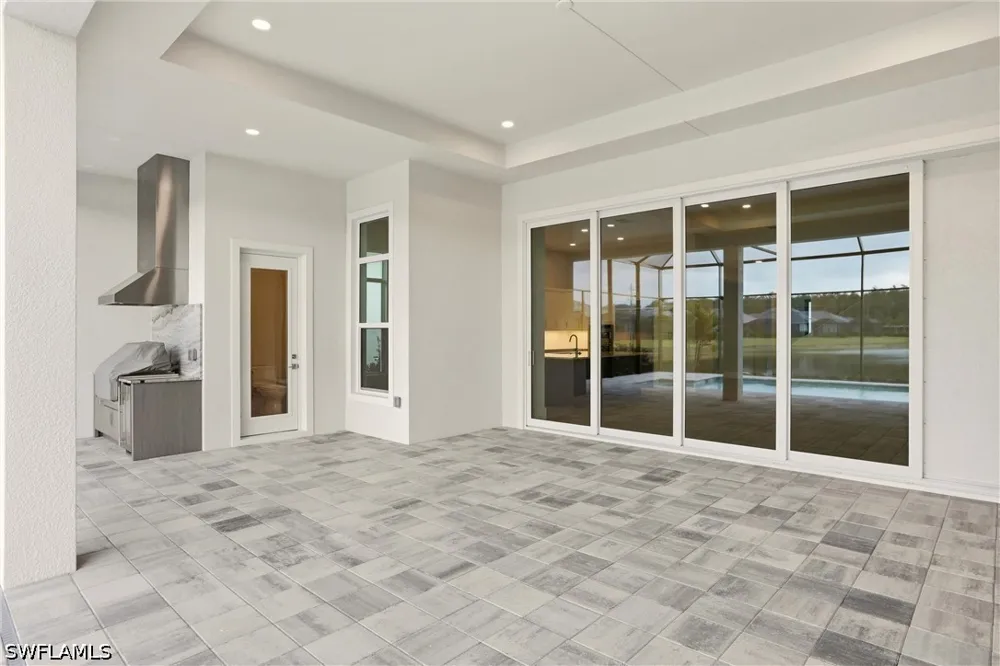 Moonflower Lane Other, FL 34114