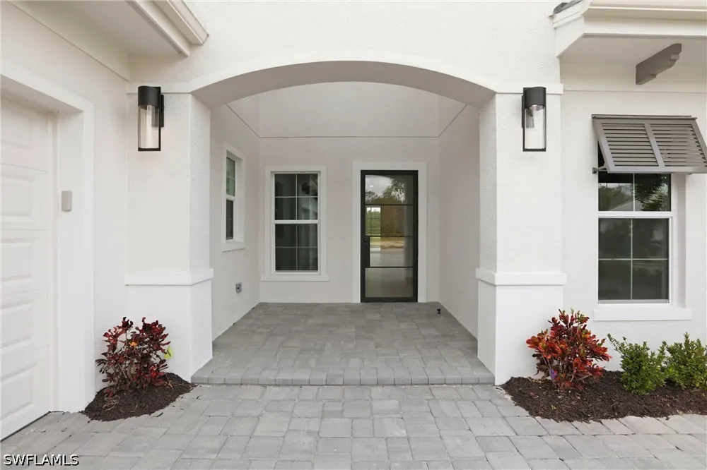 Moonflower Lane Other, FL 34114