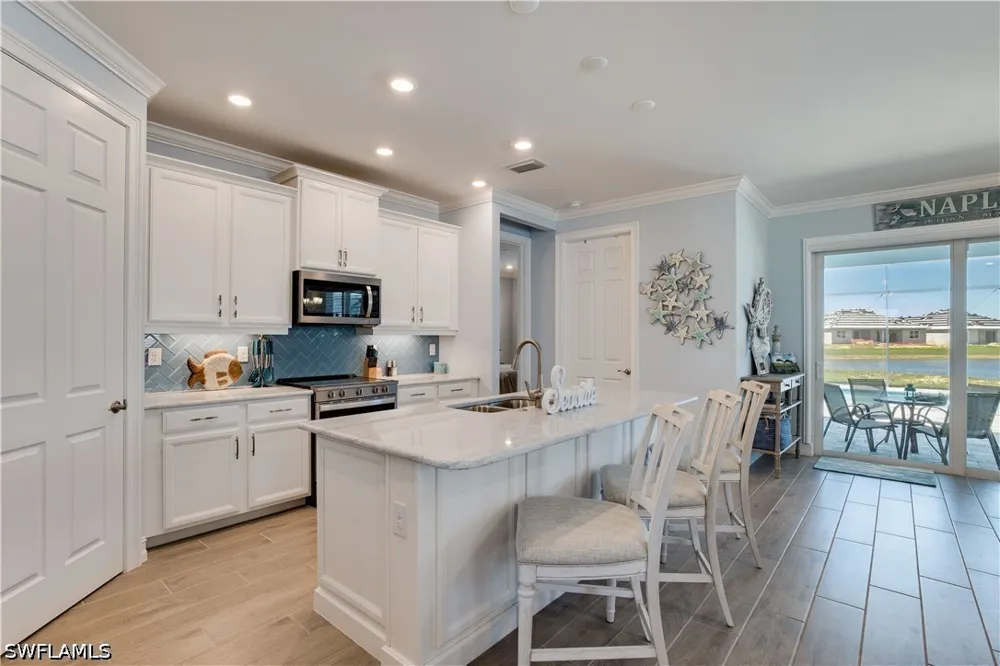 Stillwater Way Naples, FL 34114