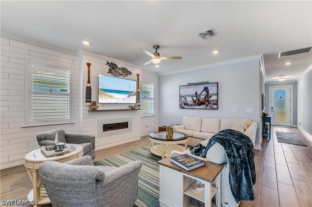 Stillwater Way Naples, FL 34114