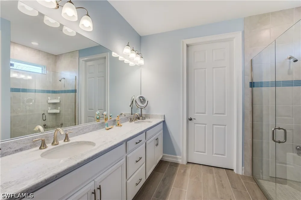Stillwater Way Naples, FL 34114