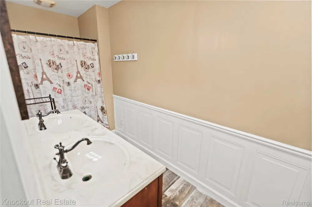 5750 Maple Road Frankenmuth Township, MI 48734
