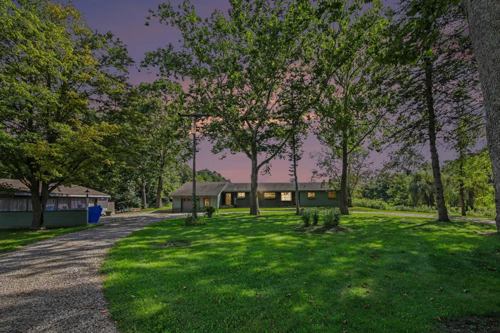 8443 Matthews Highway Tecumseh Township, MI 49286