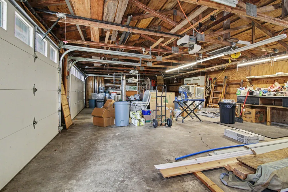 8443 Matthews Highway Tecumseh Township, MI 49286