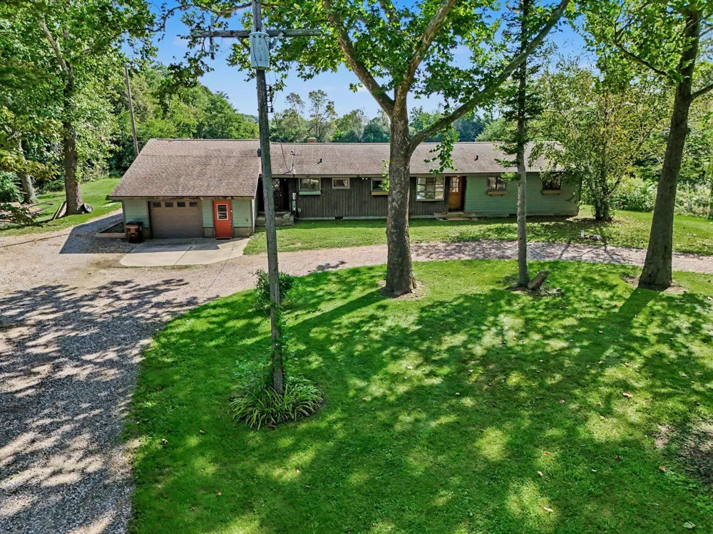 8443 Matthews Highway Tecumseh Township, MI 49286