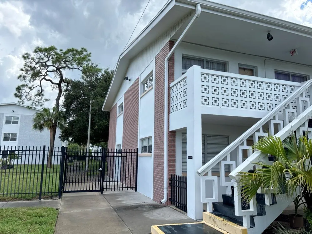 1000 79TH AVENUE #102 St Petersburg, FL 33702