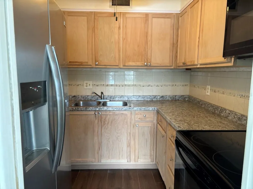 1000 79TH AVENUE #102 St Petersburg, FL 33702