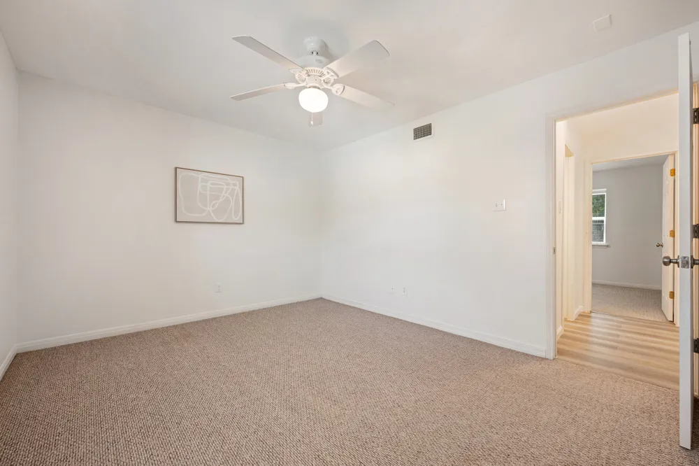 1500 Eastside Drive #101 Austin, TX 78704