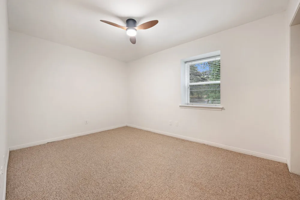 1500 Eastside Drive #101 Austin, TX 78704