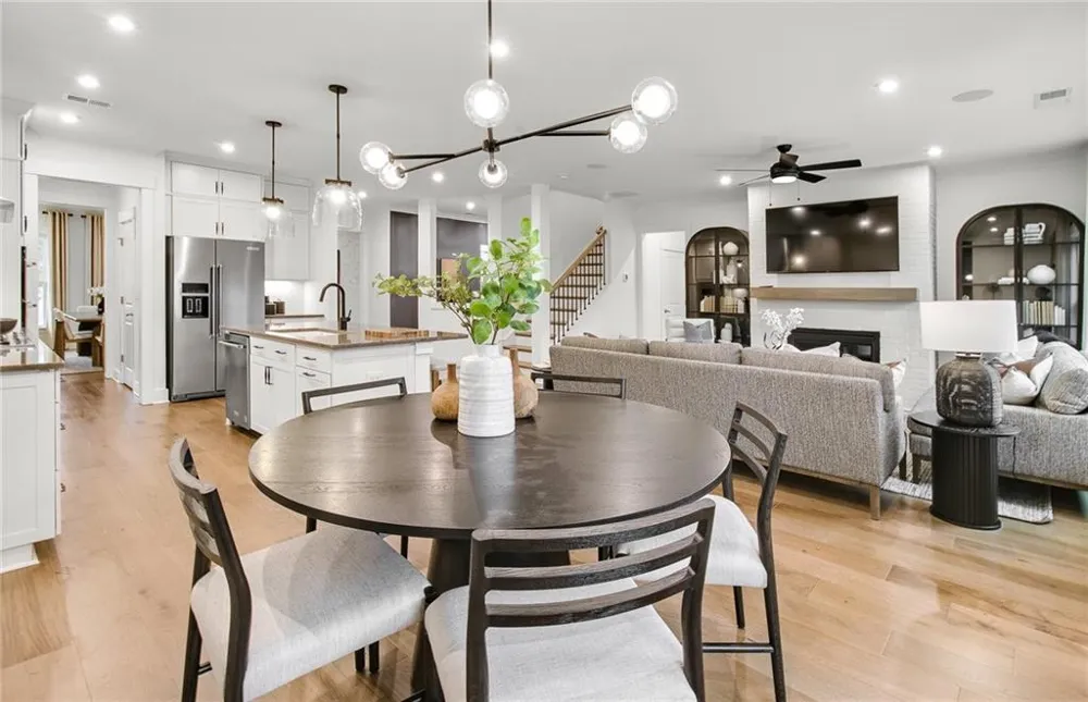 4855 Rosarian Drive Cumming, GA 30040